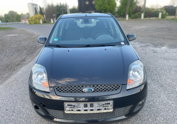 Ford Fiesta cena 7999 przebieg: 149000, rok produkcji 2007 z Cieszyn małe 56